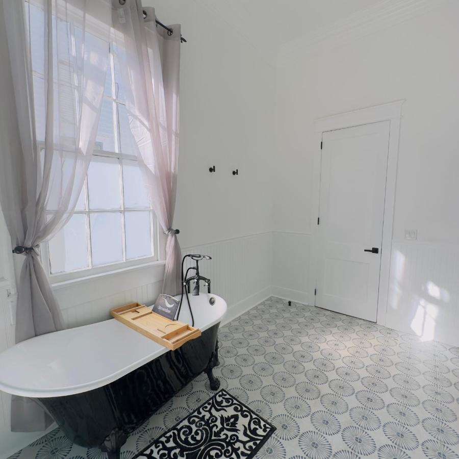 Endless Story Magazine Suite Walk French Quarter Ню Орлиънс Екстериор снимка